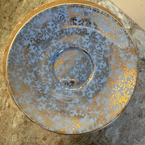 George Jones‎ & Sons JON158 England Tea Cup/Saucer Gold Floral Lace Footed RARE - Picture 4 of 7